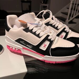 Louis Vuitton Trainer Sneaker